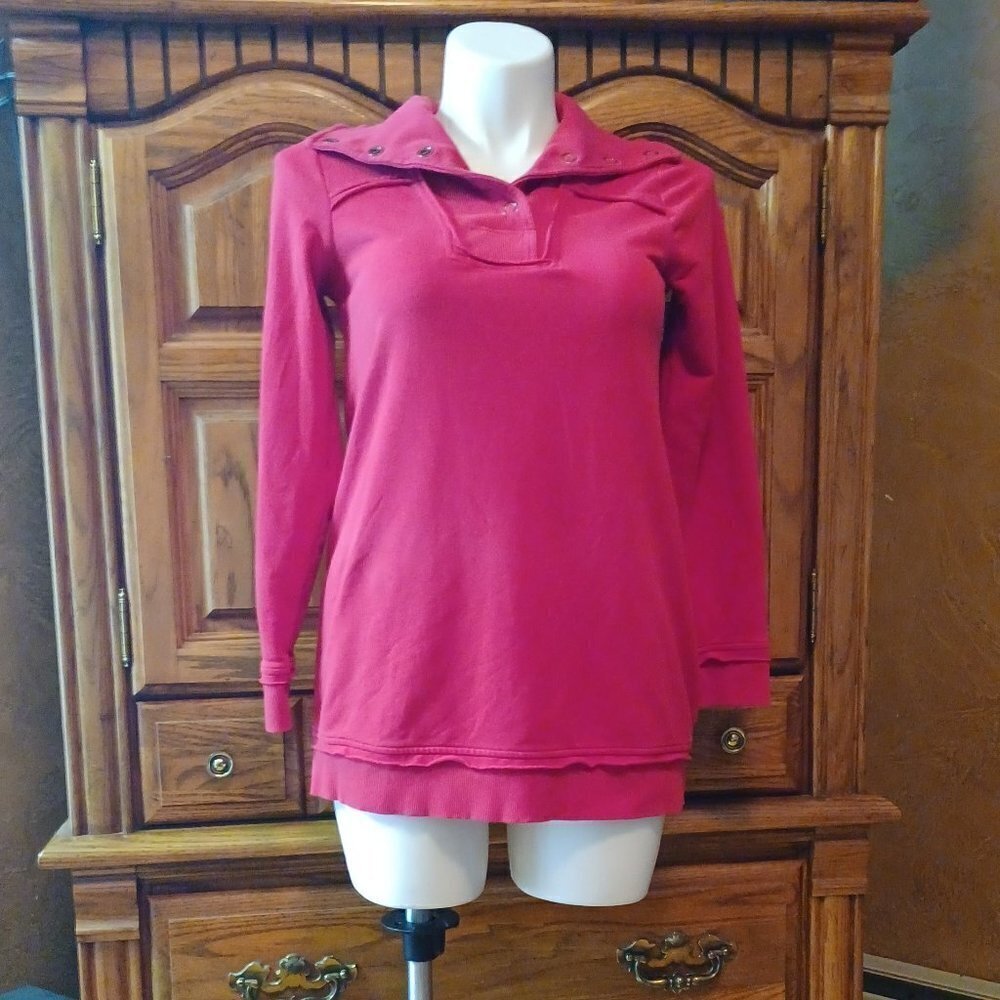 SOFT SURROUNDING SPORTS TOP SIZE S